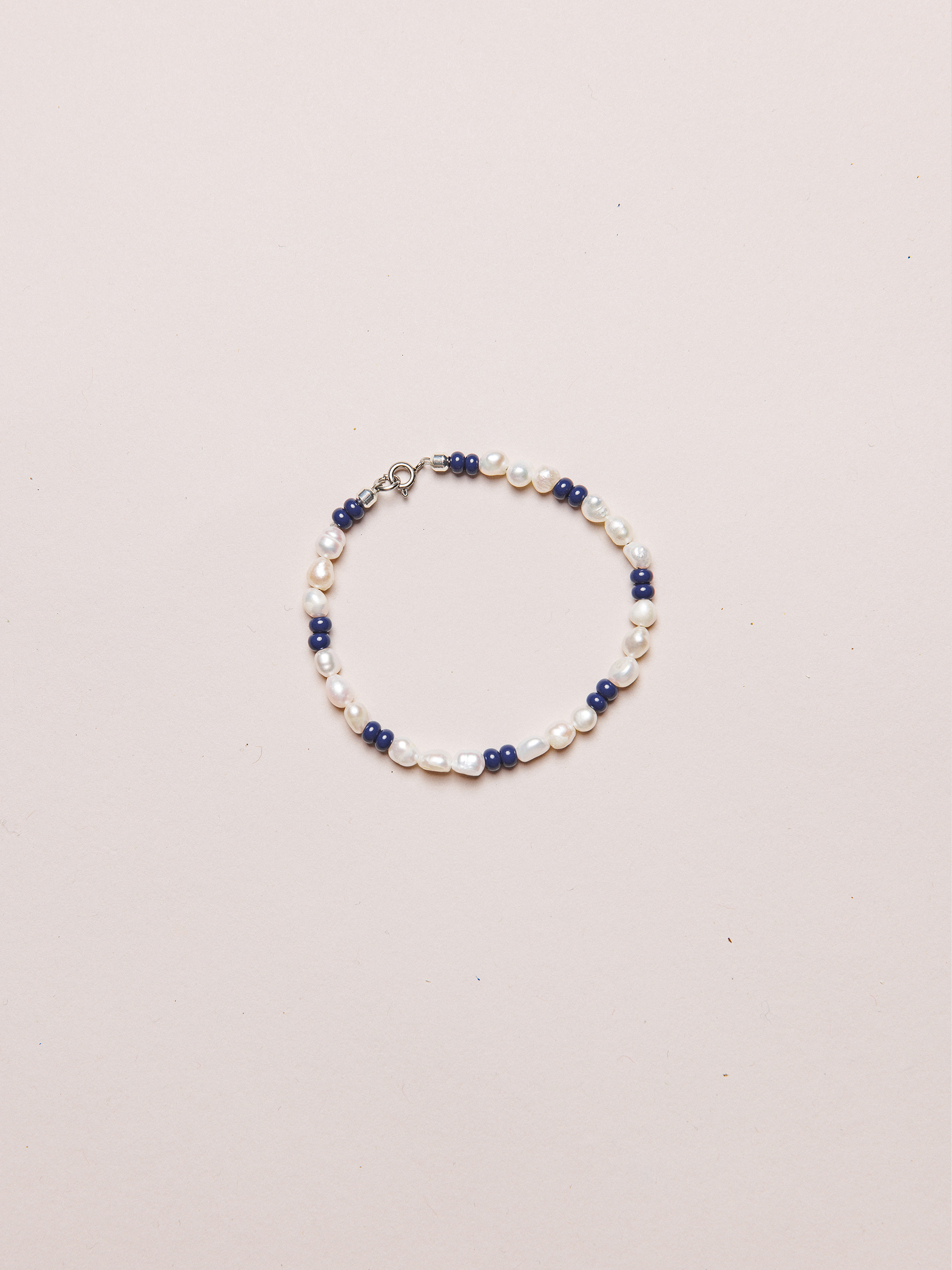 Koesterjeoester_Website-17 parelpracht blauw armband